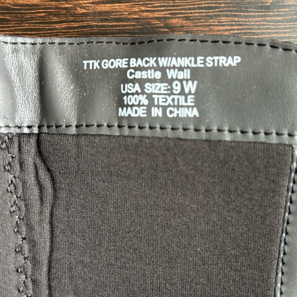 Lane Bryant tall black boots wide calf 9 wide - Picture 4 of 6